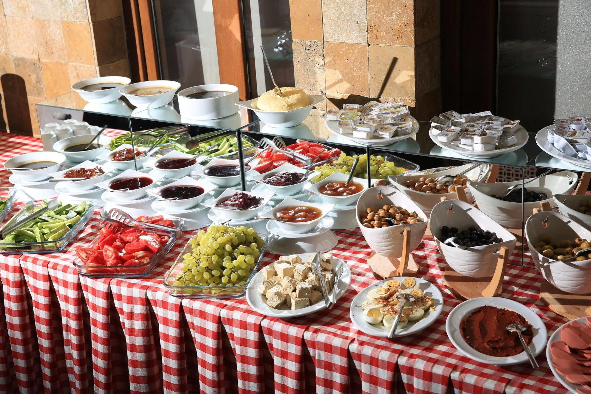 Lalehan Hotel Special Class Amasya Extérieur photo